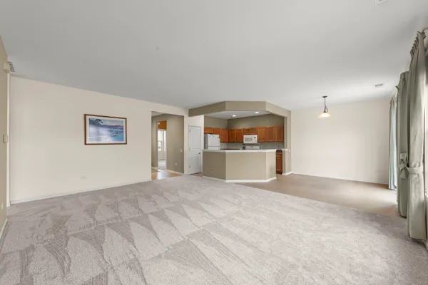 Property Slideshow image 3 of 25 | 1528 countryside dr, Shorewood, IL, 60404