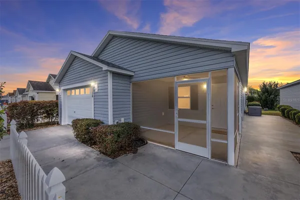 Property Slideshow image 3 of 29 | 3404 carrabelle ct, The Villages, FL, 32163