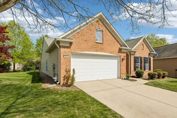 Property Slideshow image 2 of 35 | 1122 bastion cir, Mount Juliet, TN, 37122