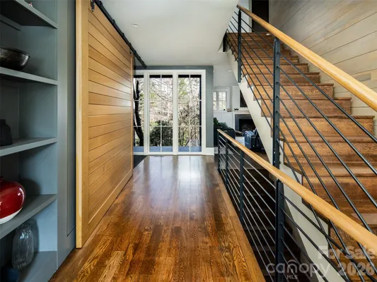 Property Slideshow image 3 of 44 | 1002 coves pheasant ct, Biltmore Lake, NC, 28715