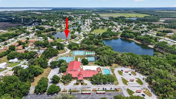 Property Slideshow image 2 of 33 | 26648 evert st, Leesburg, FL, 34748