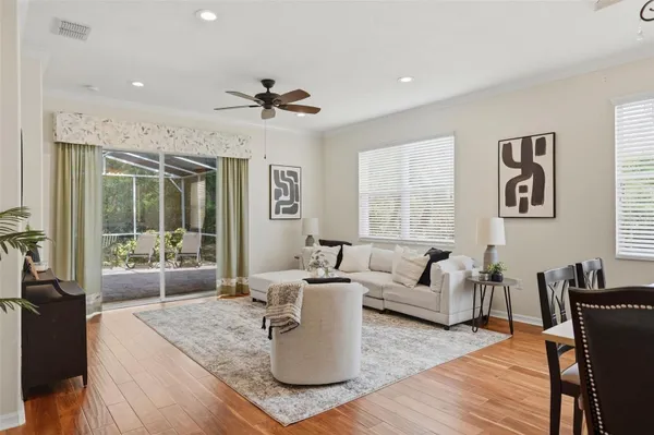 Property Slideshow image 2 of 39 | 8005 shaddock pl, Land O Lakes, FL, 34637
