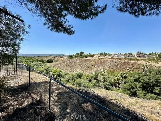Property Slideshow image 3 of 6 | 38171 via la colina, Murrieta, CA, 92563