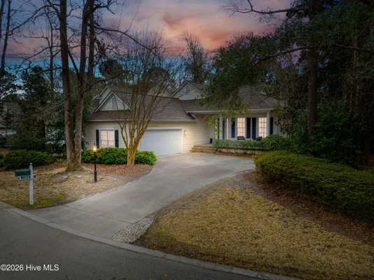 Property Slideshow image 2 of 65 | 1100 congressional ln, Wilmington, NC, 28411