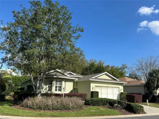 Property Slideshow image 2 of 45 | 8368 sw 79th cir, Ocala, FL, 34476