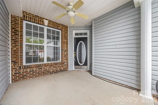Property Slideshow image 2 of 47 | 312 garnet ct, Fort Mill, SC, 29708