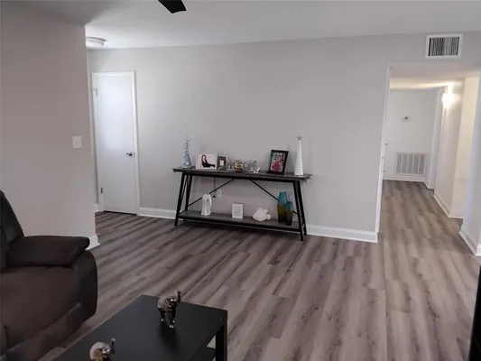 Property Slideshow image 3 of 45 | 702 cypress pl, Sun City Center, FL, 33573