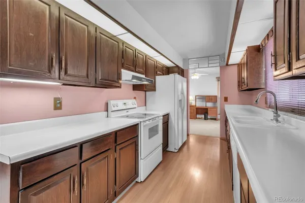 Property Slideshow image 3 of 18 | 4 douglas dr, Broomfield, CO, 80020