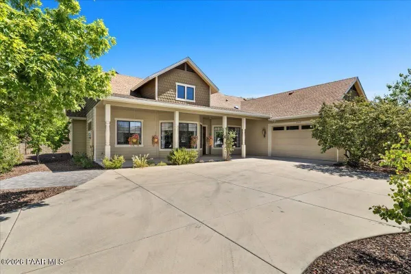 Property Slideshow image 2 of 43 | 2547 golden bear dr, Prescott, AZ, 86301