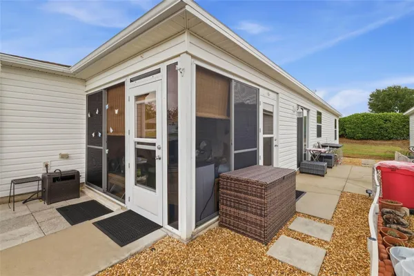 Property Slideshow image 3 of 33 | 1639 allendale pl, The Villages, FL, 32162