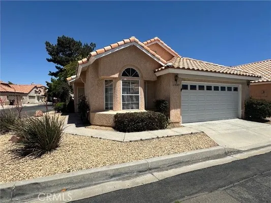 Property Slideshow image 2 of 22 | 11553 francisco pl, Apple Valley, CA, 92308