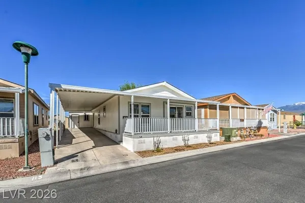 Property Slideshow image 3 of 44 | 380 bel air ave, Pahrump, NV, 89048