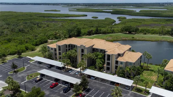 Property Slideshow image 2 of 33 | 7005 river hammock dr 202, Bradenton, FL, 34212