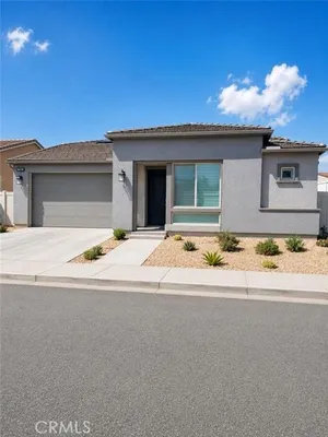 Property Slideshow image 2 of 46 | 1620 village grn, Beaumont, CA, 92223