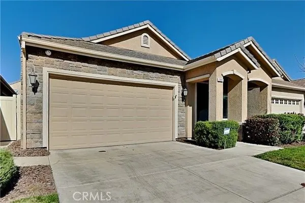 Property Slideshow image 2 of 75 | 2091 state st, Turlock, CA, 95380