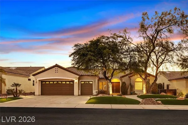 Property Slideshow image 3 of 68 | 1763 sebring hills dr, Henderson, NV, 89052