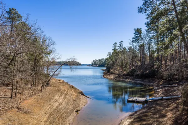 Property Slideshow image 3 of 75 | 137 memorial dr, Mccormick, SC, 29835