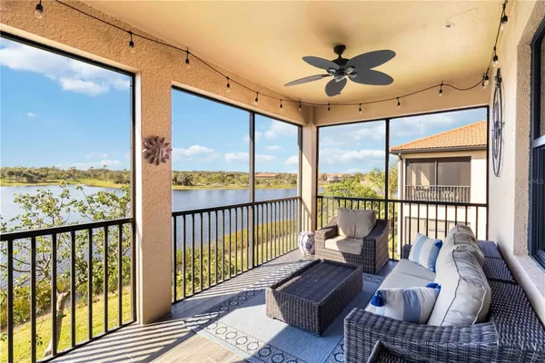 Property Slideshow image 2 of 68 | 10797 tarflower dr 202, Venice, FL, 34293