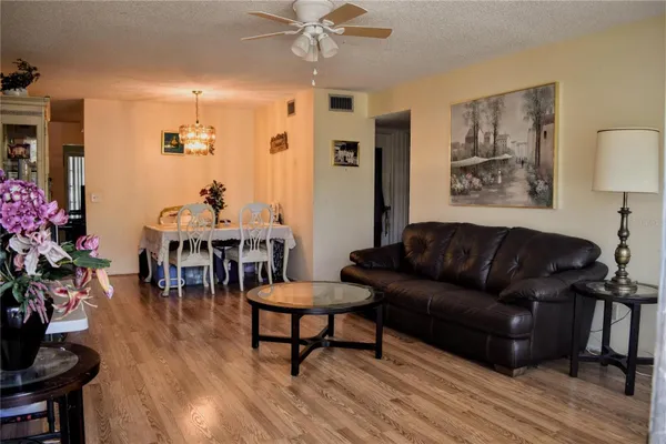 Property Slideshow image 2 of 6 | 2370 jamaican st 54, Clearwater, FL, 33763