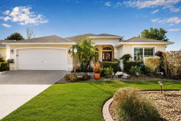 Property Slideshow image 2 of 43 | 7177 se 172nd hazelwood loop, The Villages, FL, 32162