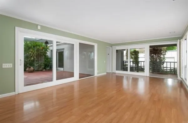 Property Slideshow image 3 of 36 | 3621 vista campana 16, Oceanside, CA, 92057