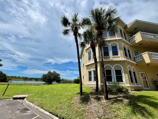 Property Slideshow image 3 of 52 | 2220 spanish dr 54, Clearwater, FL, 33763