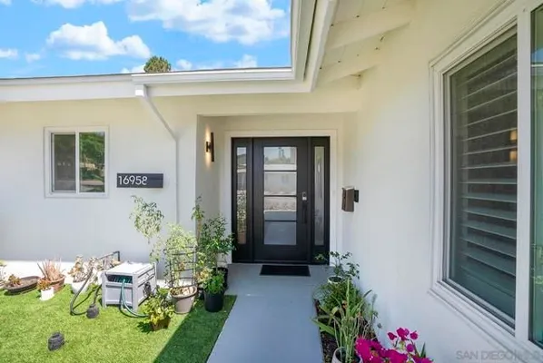 Property Slideshow image 2 of 39 | 16958 hierba dr, San Diego, CA, 92128