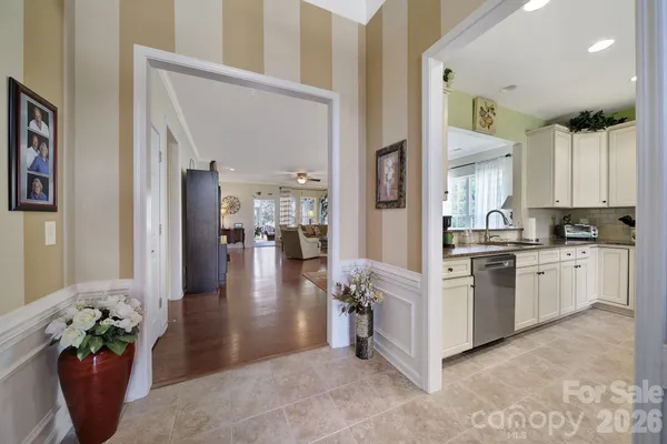 Property Slideshow image 3 of 44 | 3021 voyageurs way, Fort Mill, SC, 29707