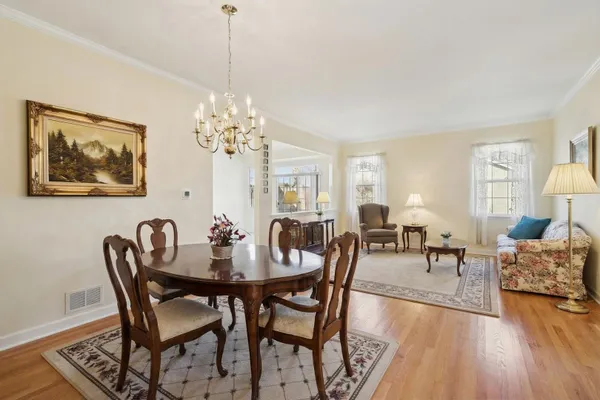 Property Slideshow image 3 of 24 | 2382 carillon dr, Grayslake, IL, 60030