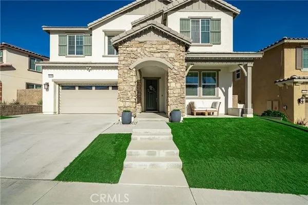 Property Slideshow image 2 of 72 | 11298 finders ct, Corona, CA, 92883