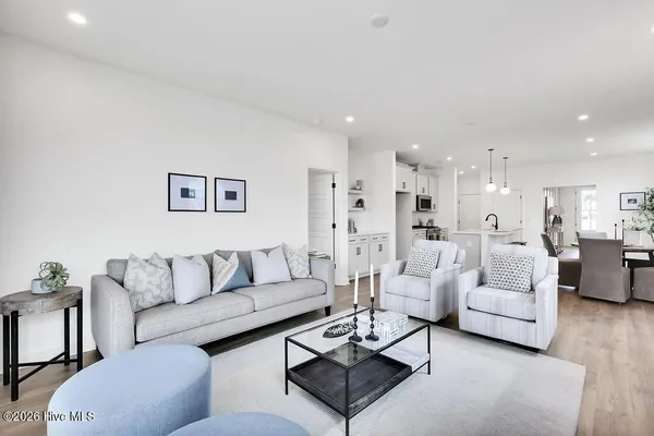 Property Slideshow image 3 of 43 | 745 caisson run, Wilmington, NC, 28412