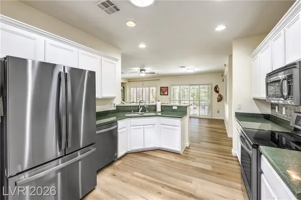 Property Slideshow image 3 of 25 | 2565 leighton ave, Henderson, NV, 89052