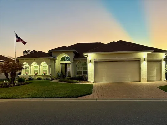 Property Slideshow image 2 of 77 | 6261 pinehurst loop, Winter Haven, FL, 33884
