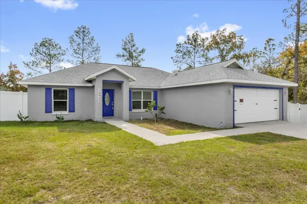 Property Slideshow image 2 of 17 | 14923 sw 66th avenue rd, Ocala, FL, 34473