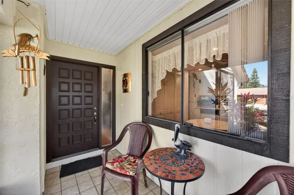 Property Slideshow image 3 of 37 | 2617 sycamore dr, Clearwater, FL, 33763
