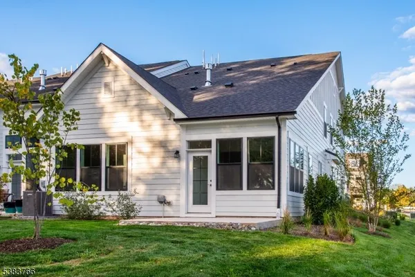 Property Slideshow image 2 of 26 | 10 baldwin ave, Far Hills, NJ, 07931