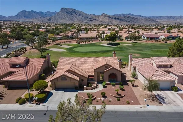 Property Slideshow image 2 of 40 | 2837 billy casper dr, Las Vegas, NV, 89134