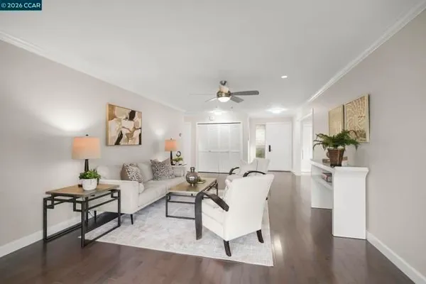Property Slideshow image 3 of 28 | 3386 rossmoor pkwy 6, Walnut Creek, CA, 94595