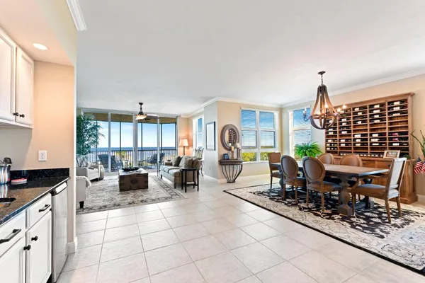 Property Slideshow image 3 of 78 | 3333 sunset key cir 407, Punta Gorda, FL, 33955