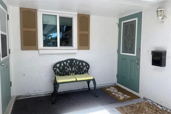 Property Slideshow image 2 of 30 | 2731 riverbluff way v-76, Sarasota, FL, 34231