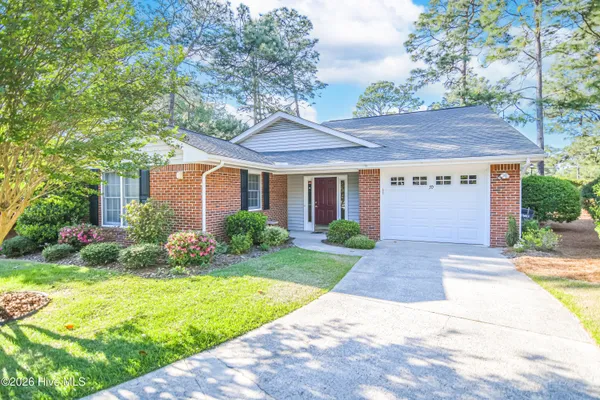 Property Slideshow image 2 of 37 | 30 gull ln, Pinehurst, NC, 28374