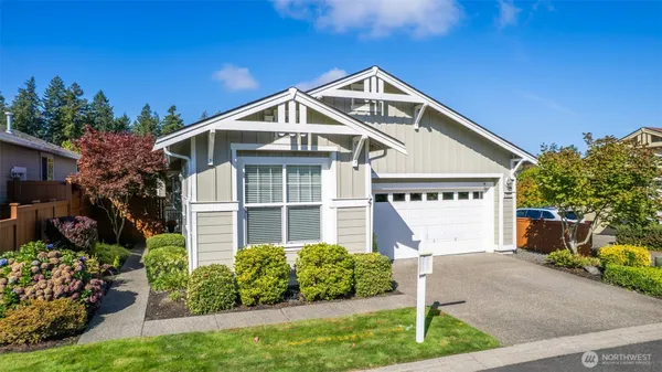 Property Slideshow image 3 of 38 | 4921 spokane ct, Lacey, WA, 98516