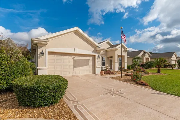 Property Slideshow image 3 of 72 | 8955 se 118th ln, Summerfield, FL, 34491