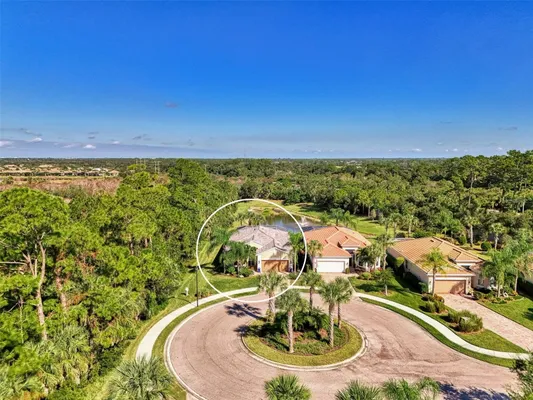 Property Slideshow image 3 of 79 | 6193 abaco dr, Sarasota, FL, 34238