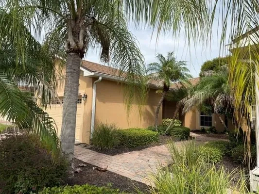 Property Slideshow image 2 of 15 | 1224 vienna square dr, Winter Haven, FL, 33884