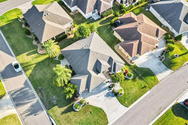 Property Slideshow image 3 of 40 | 1852 sassparilla way, The Villages, FL, 32162