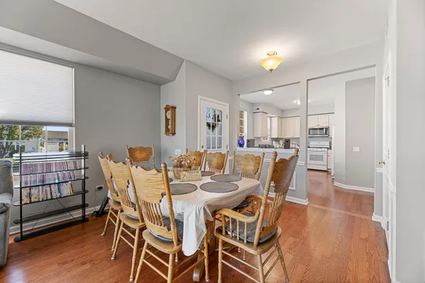 Property Slideshow image 3 of 33 | 12963 penefield ln, Huntley, IL, 60142