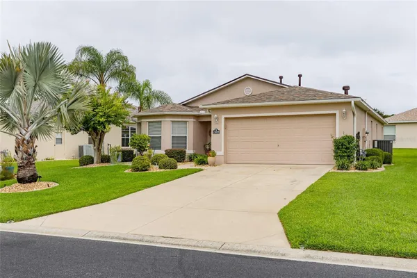 Property Slideshow image 3 of 59 | 15858 sw 11th court rd, Ocala, FL, 34473