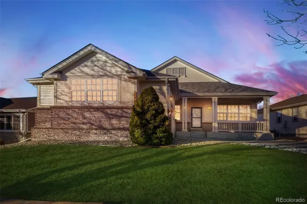 Property Slideshow image 3 of 26 | 7769 s algonquian way, Aurora, CO, 80016