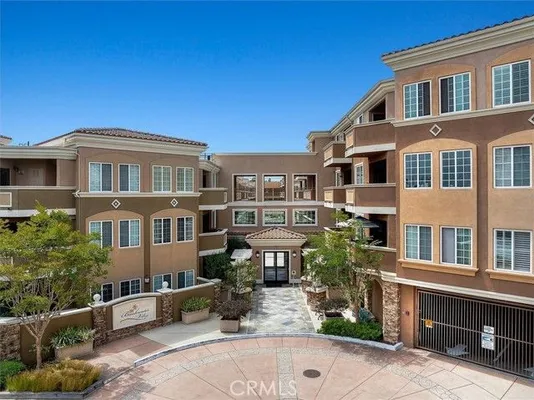 Property Slideshow image 3 of 32 | 2750 artesia blvd 342, Redondo Beach, CA, 90278